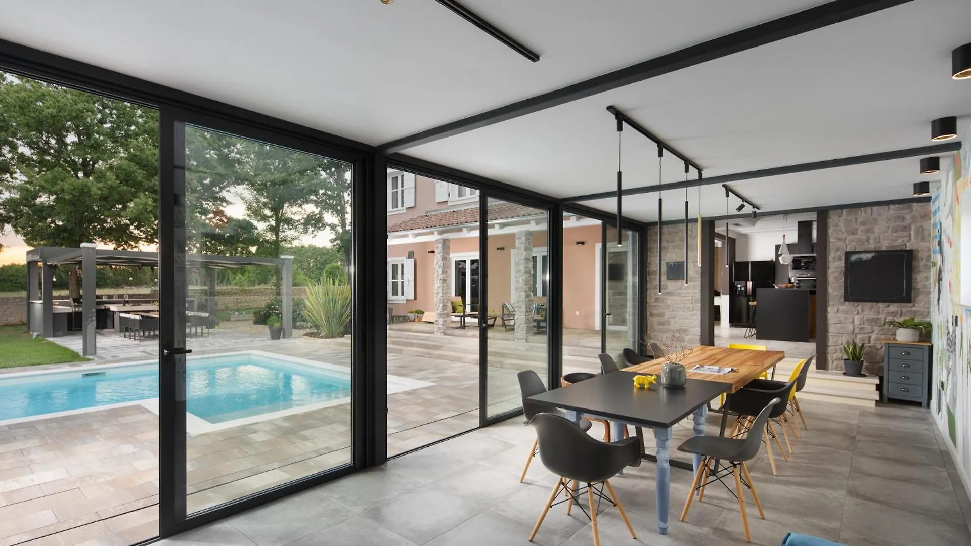Green Frame Jursici Croatia